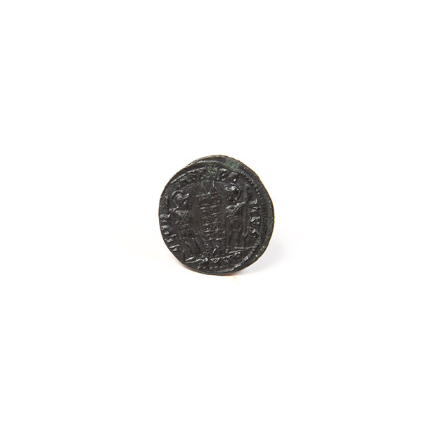 Moneda de Constantino II aparecido en el embarcadero de La Mata (siglo-IV-d.C)2